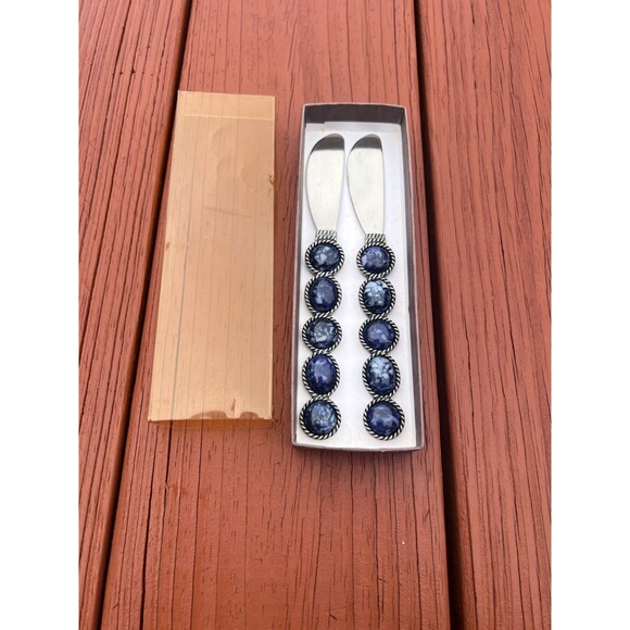 Vintage Southwestern Blue Stone Cheese Spreaders - Set of 2 - Silver Tone Boho - Picture 3 of 6